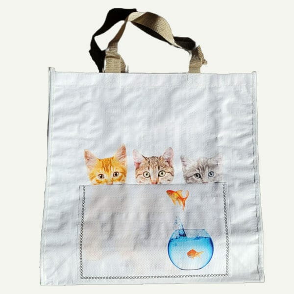 Shopping bag with cat and fish