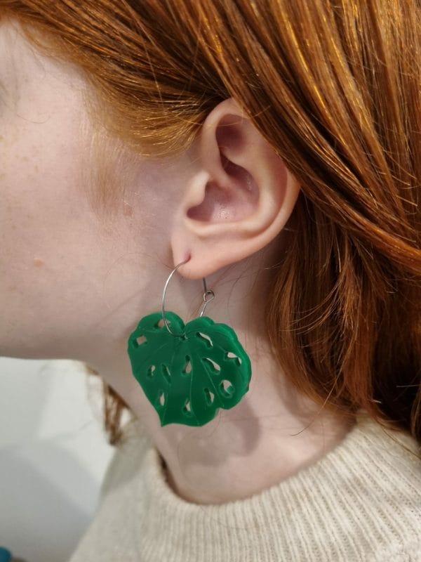 Kawakawa earrings green
